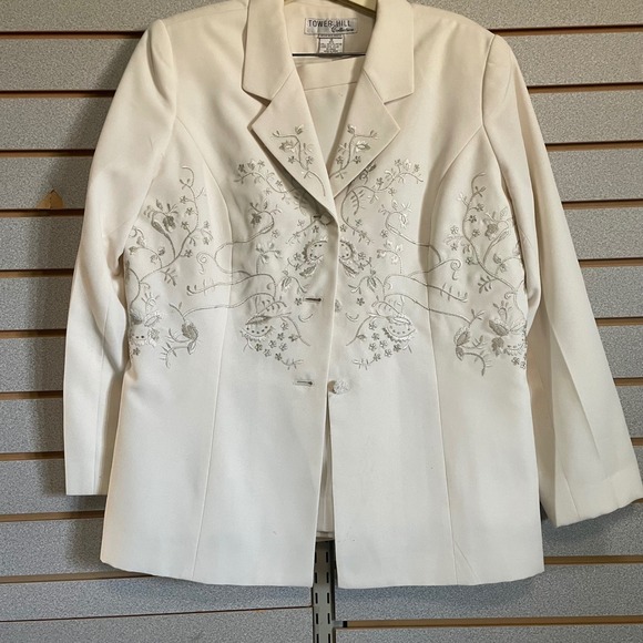 Tea Collection Dresses & Skirts - Vintage Tower Hill‎ Collection Skirt Suit Set Floral Applique Button Front 16